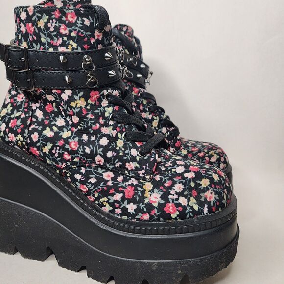 Demonia Shaker 52 Boots Platform Black Floral Womens 8 Spike Goth Grunge - Picture 2 of 15